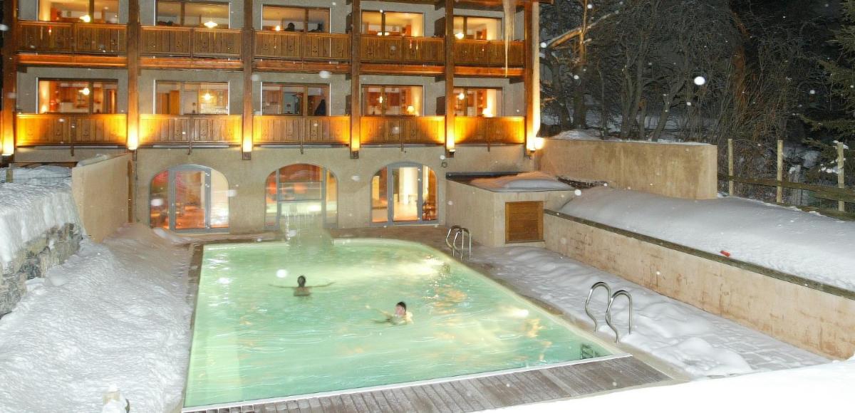 Piscine de l'établissement Alliey & Spa Piscine Appart-hôtel Serre chevalier ou située à proximité