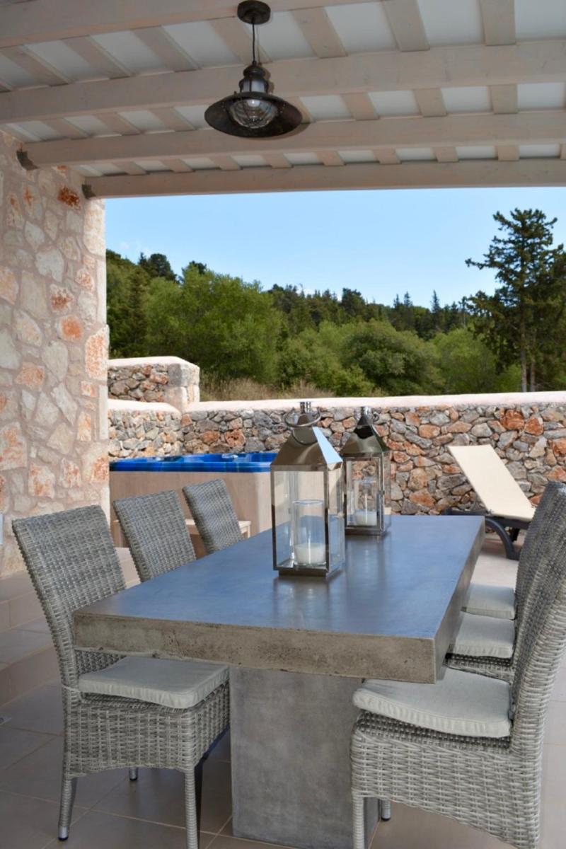 Euphoria Retreat - Housity