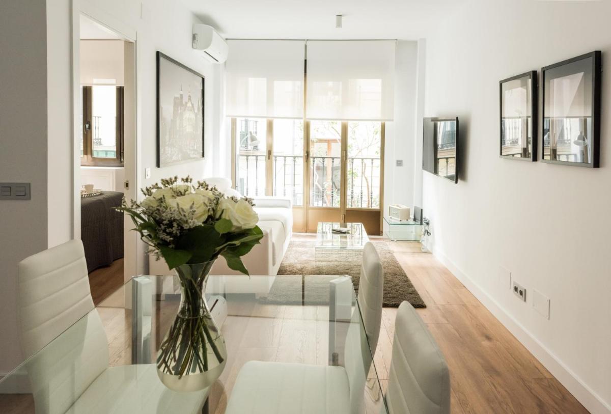 Opera Boutique - Housity