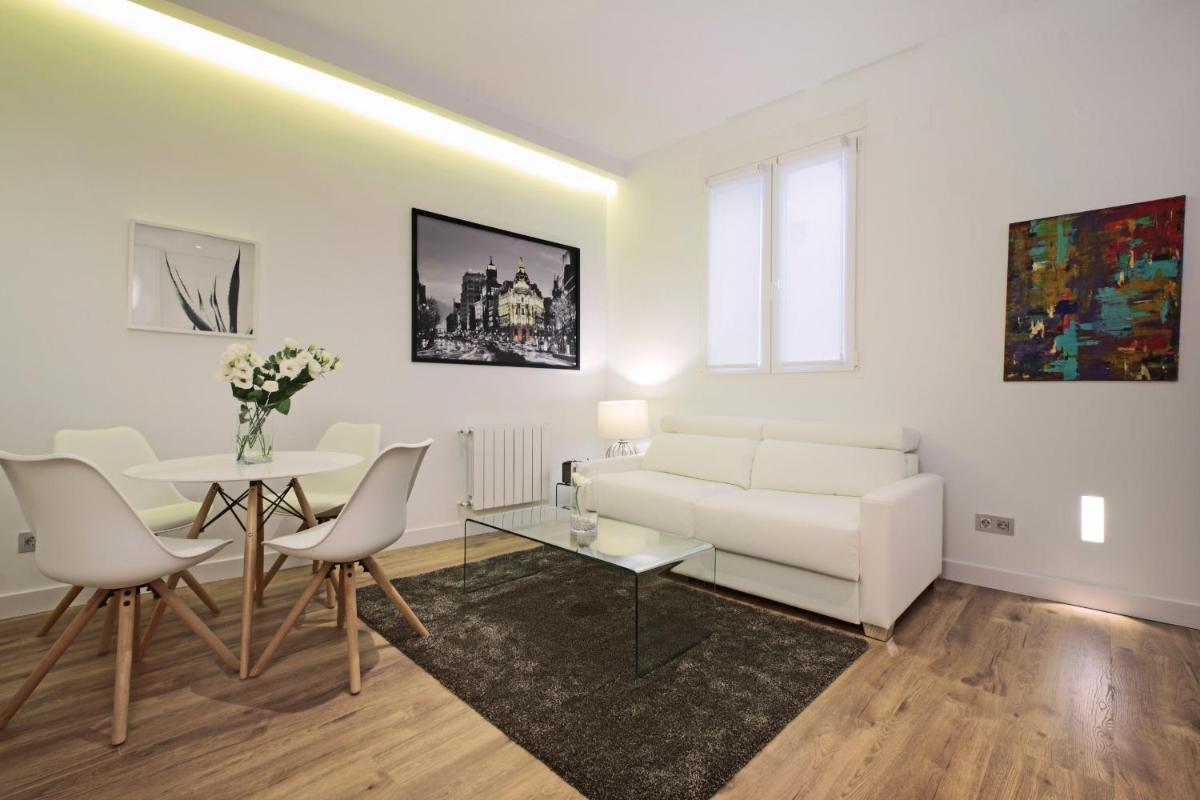 Latina Palace - Housity
