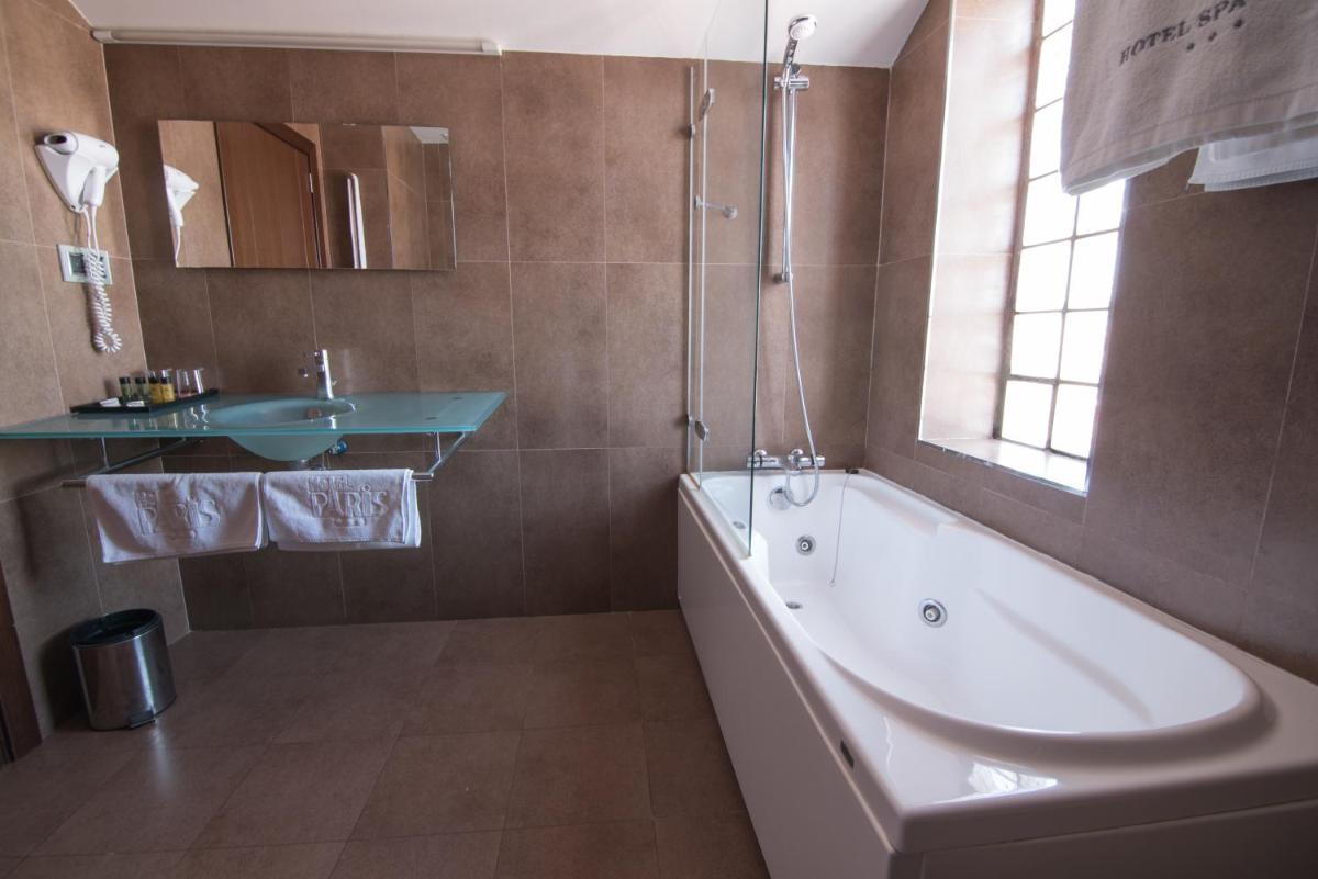 Un baño de ARVA Spa París