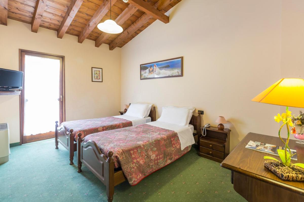 Hotel Conca Verde - Housity