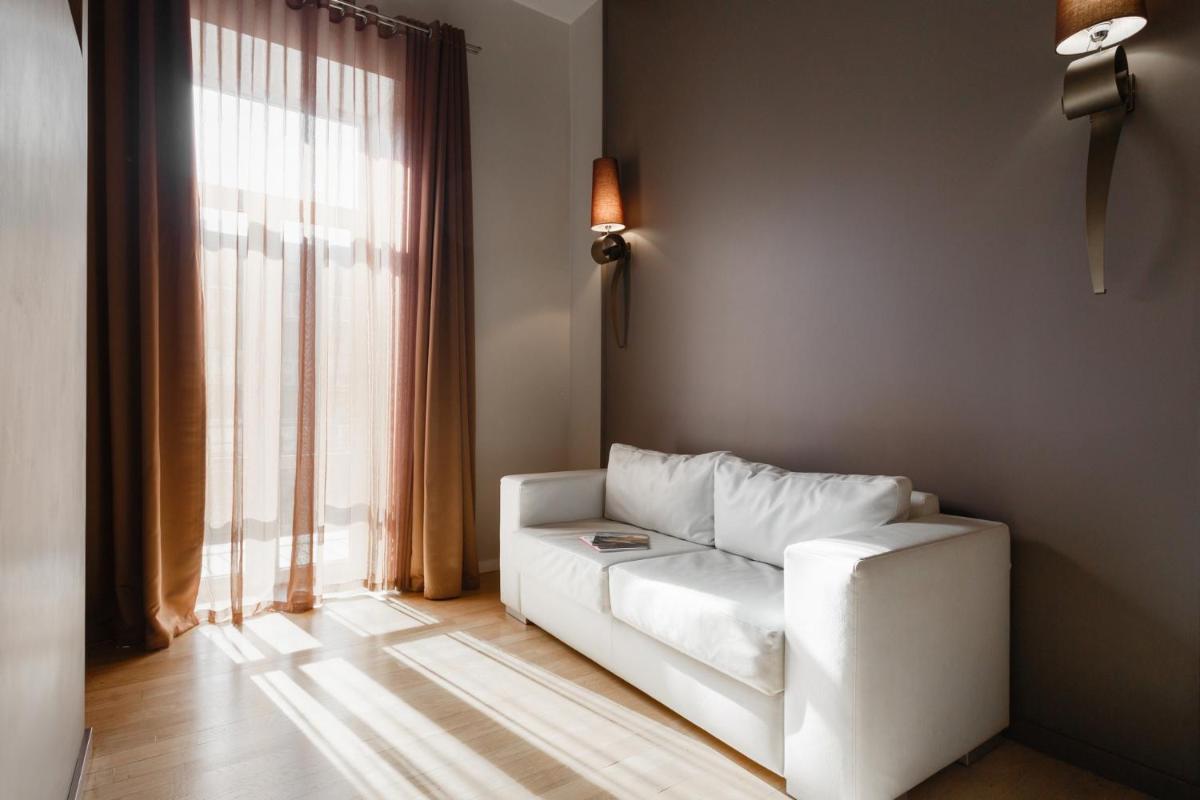 UNO Design Hotel - Housity