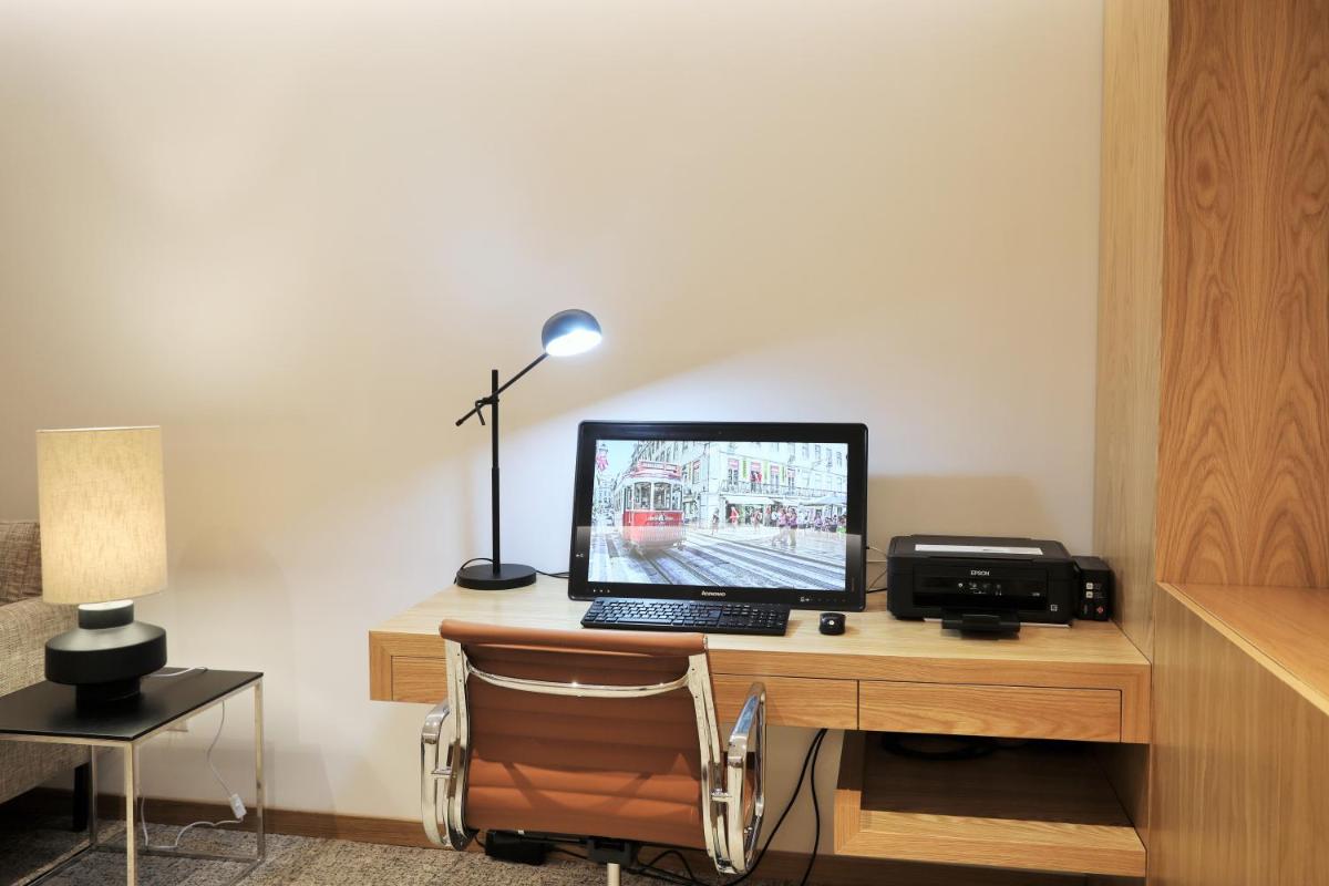 Uma televisão e/ou sistema de entretenimento em Iberostar Selection Lisboa