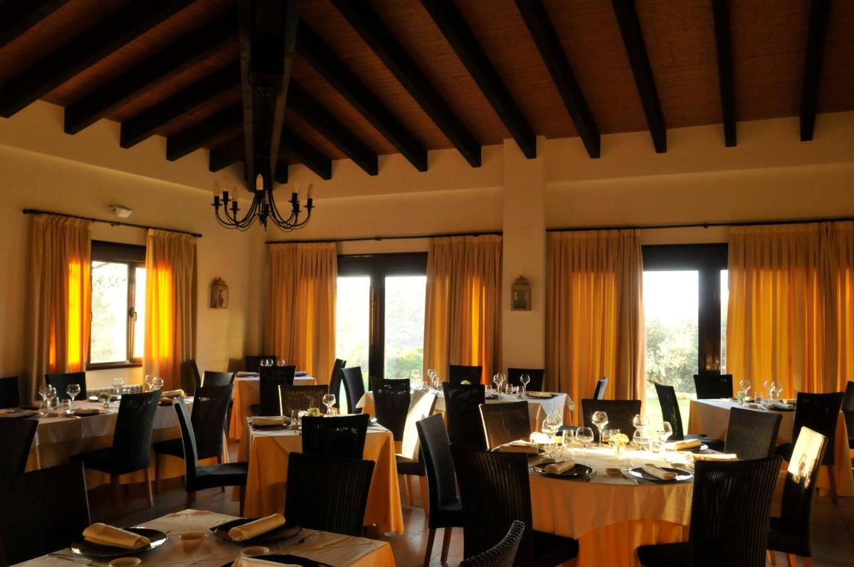 Hotel El Rondón - Housity