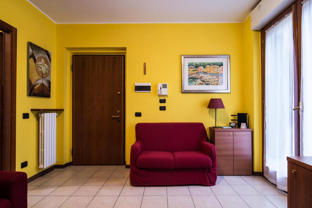 Cozy Penthouse - Housity