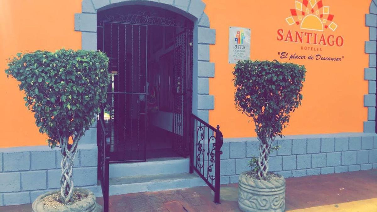 Hostal Santiago de Los Caballeros - Housity