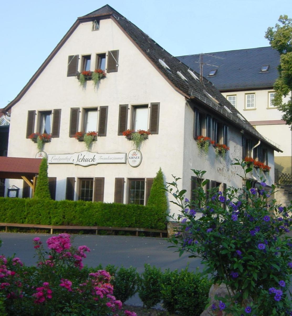 Landgasthof Schuck - Housity