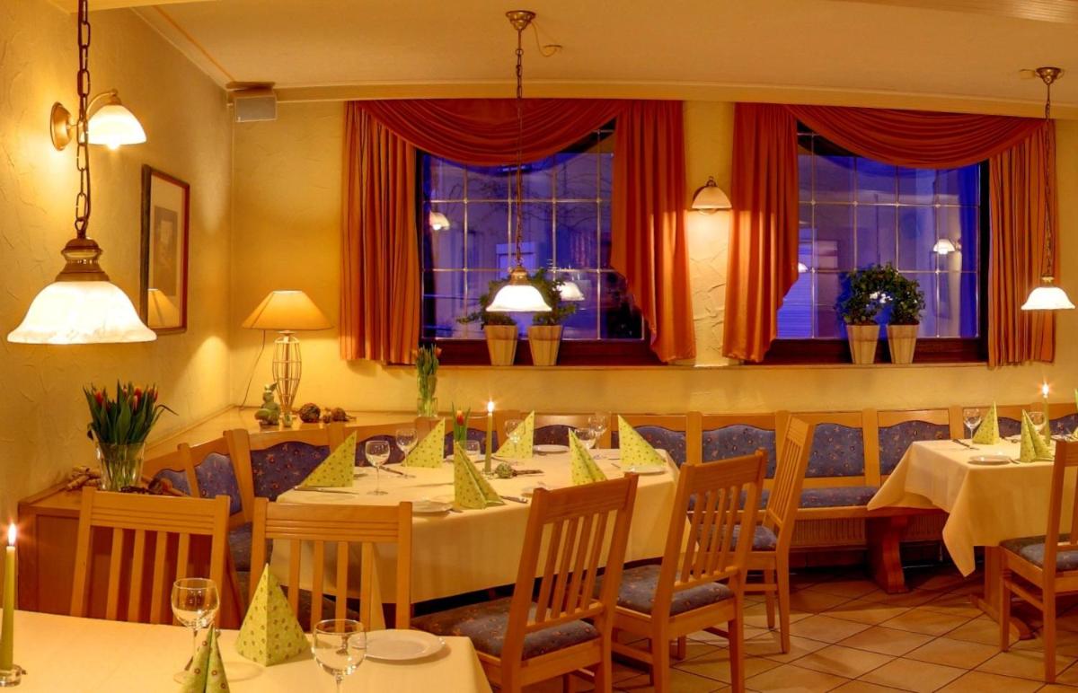 Landgasthof Schuck - Housity