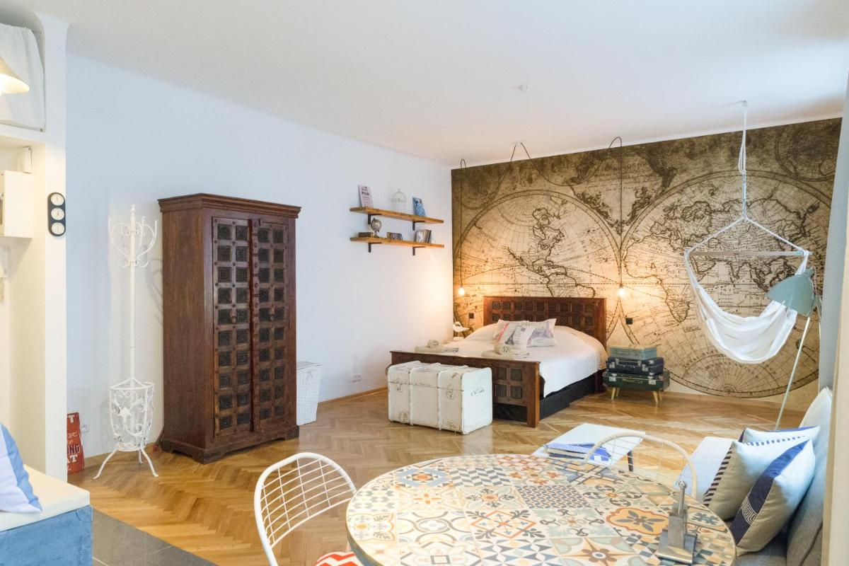 Amazing Old Town Chill Out Apt - Housity