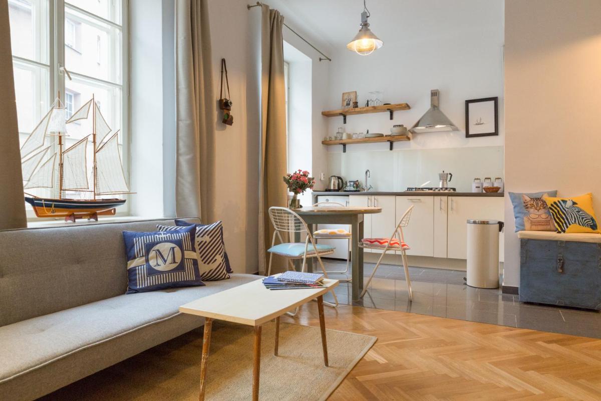 Amazing Old Town Chill Out Apt - Housity