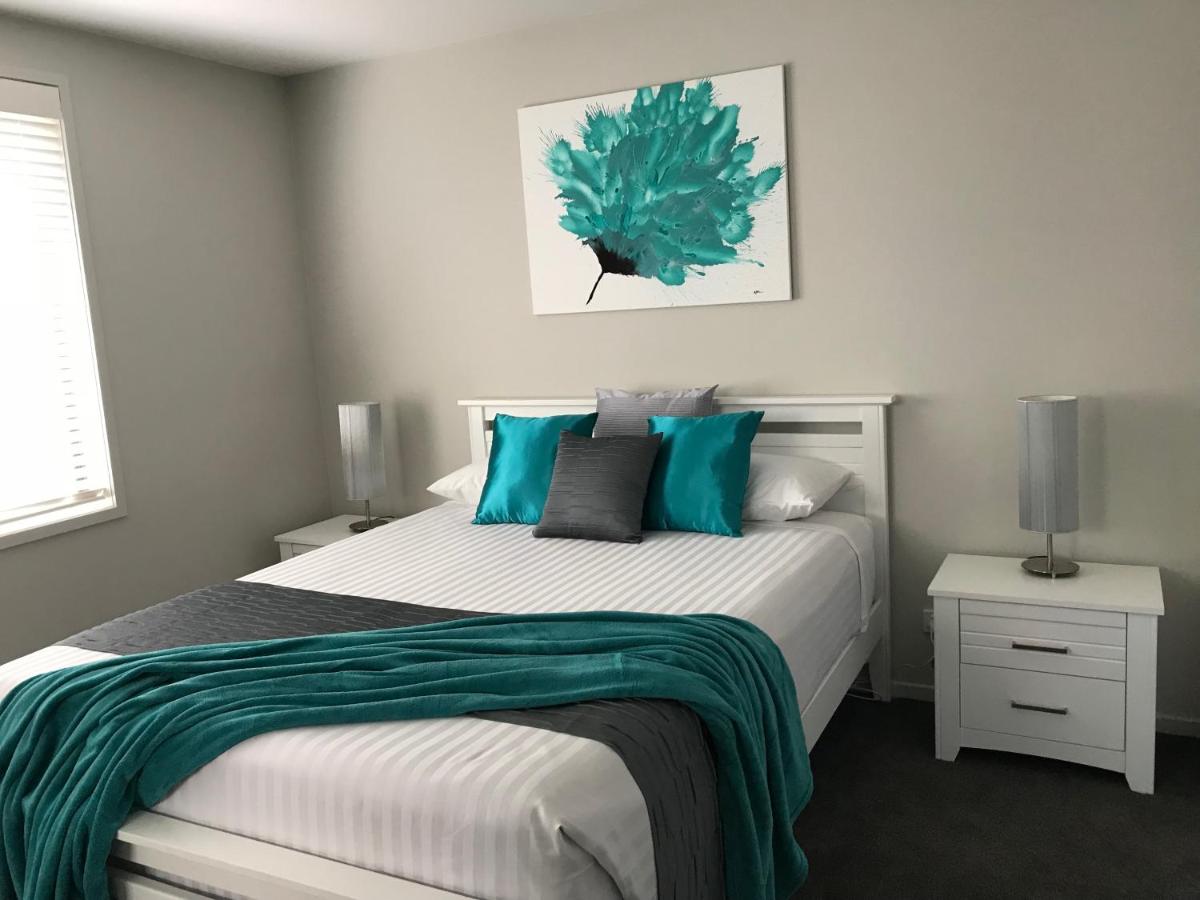 Suitetrails - Self Contained Beach View Apartment
