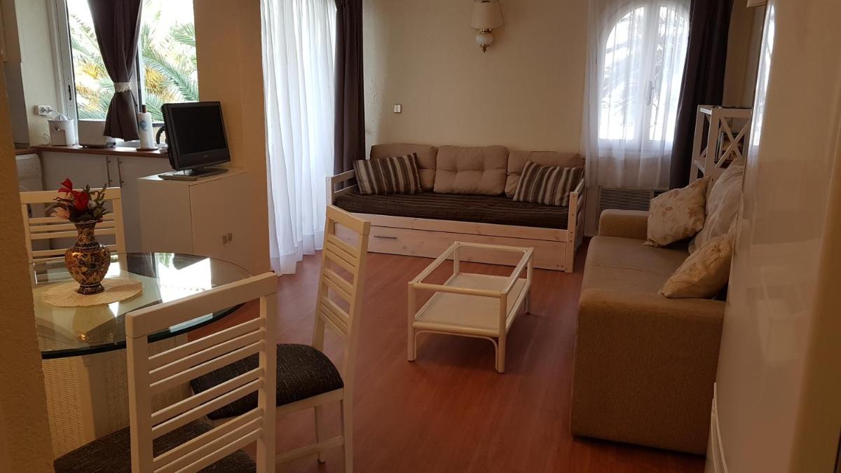 Apartment El Palmar - Housity