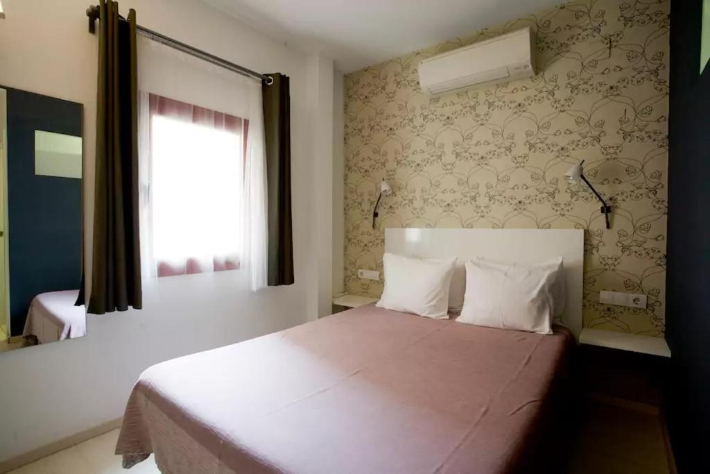Old City Beach House - Housity