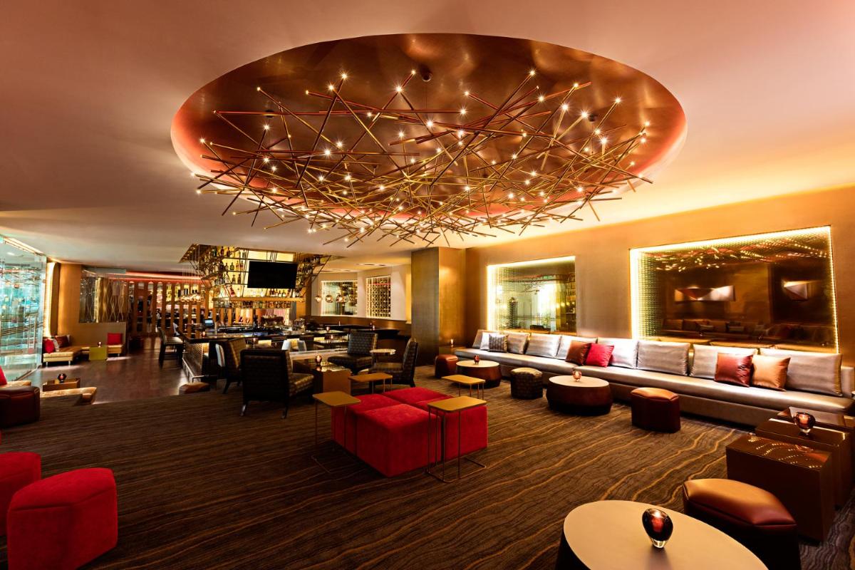 Tikal Futura Hotel & Convention Center - Housity