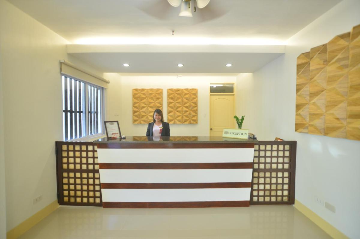 Metro Vigan Hotel - Housity