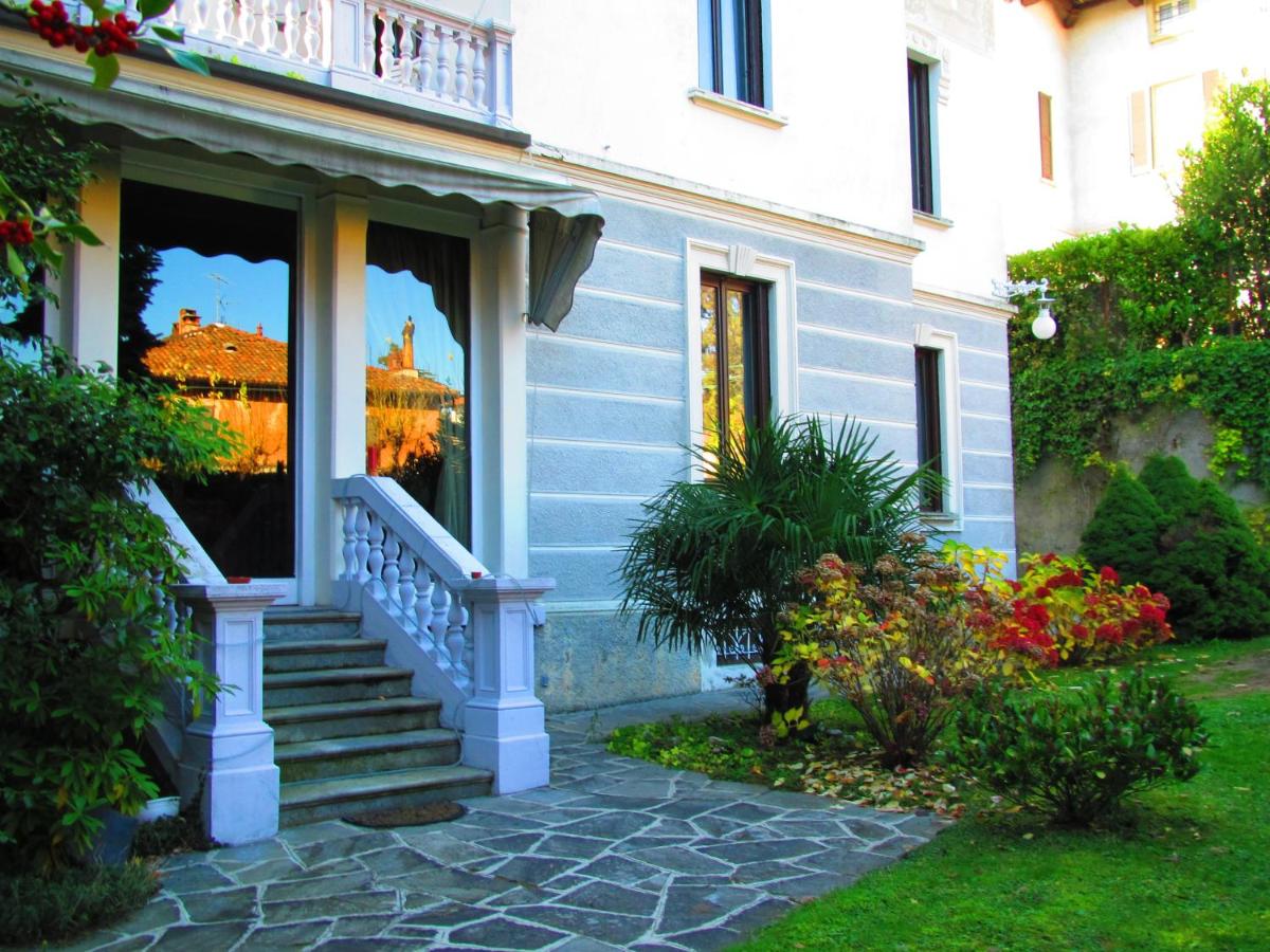 B&B VILLA ADRIANA Varese - camere e appartamenti - Housity