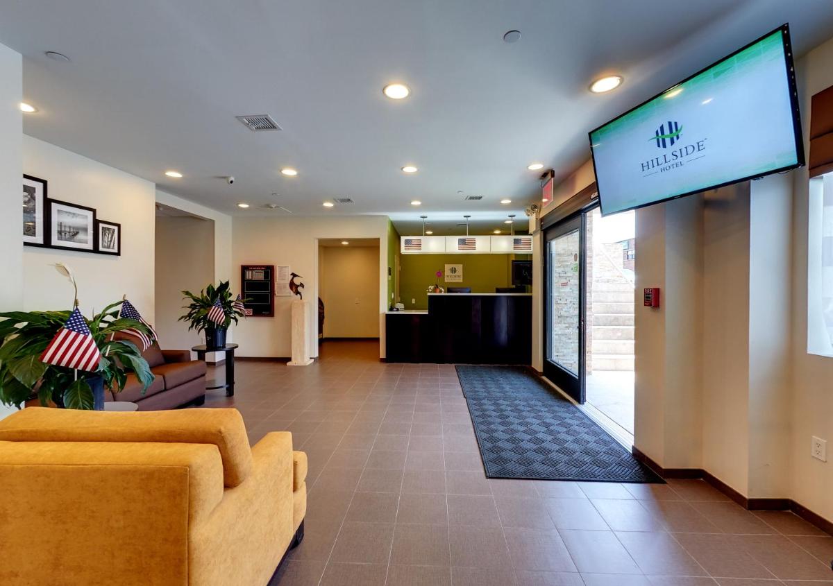 Hillside Hotel - Housity