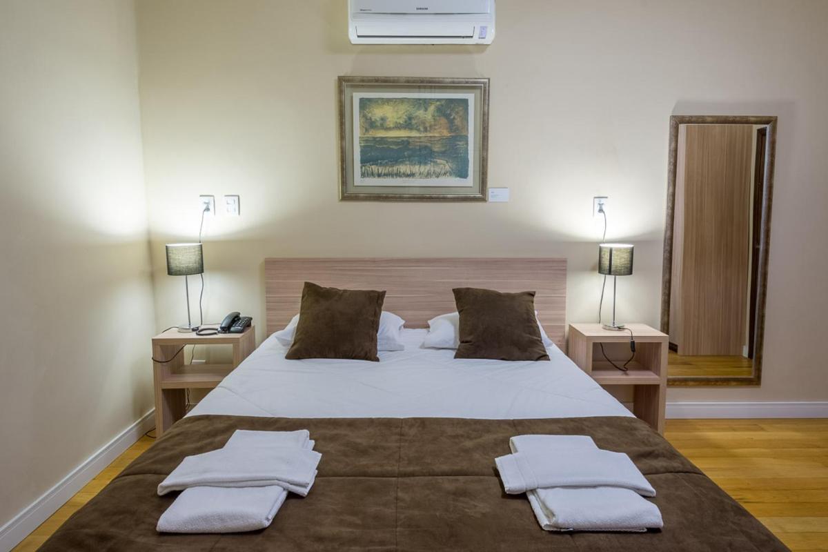 Hotel Praça da Matriz - Housity