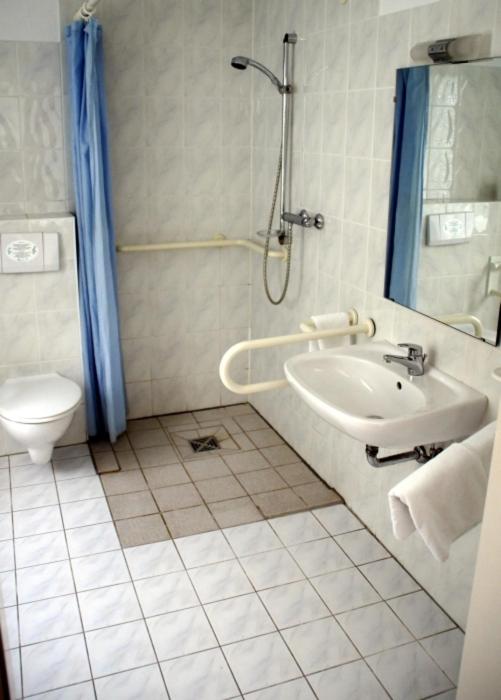 Landhotel Pagram-Frankfurt/Oder - Housity