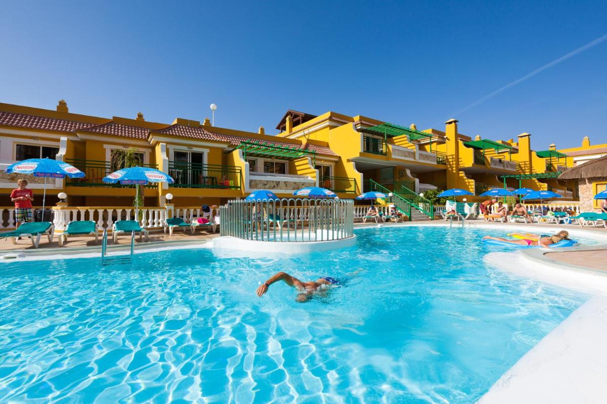 Caleta Garden - Housity