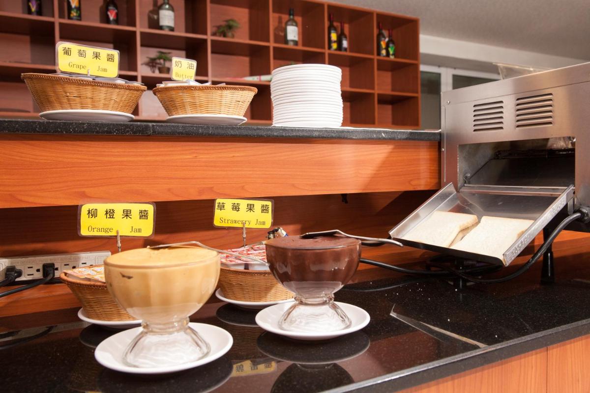 Suitetrails - F Hotel - Chiayi
