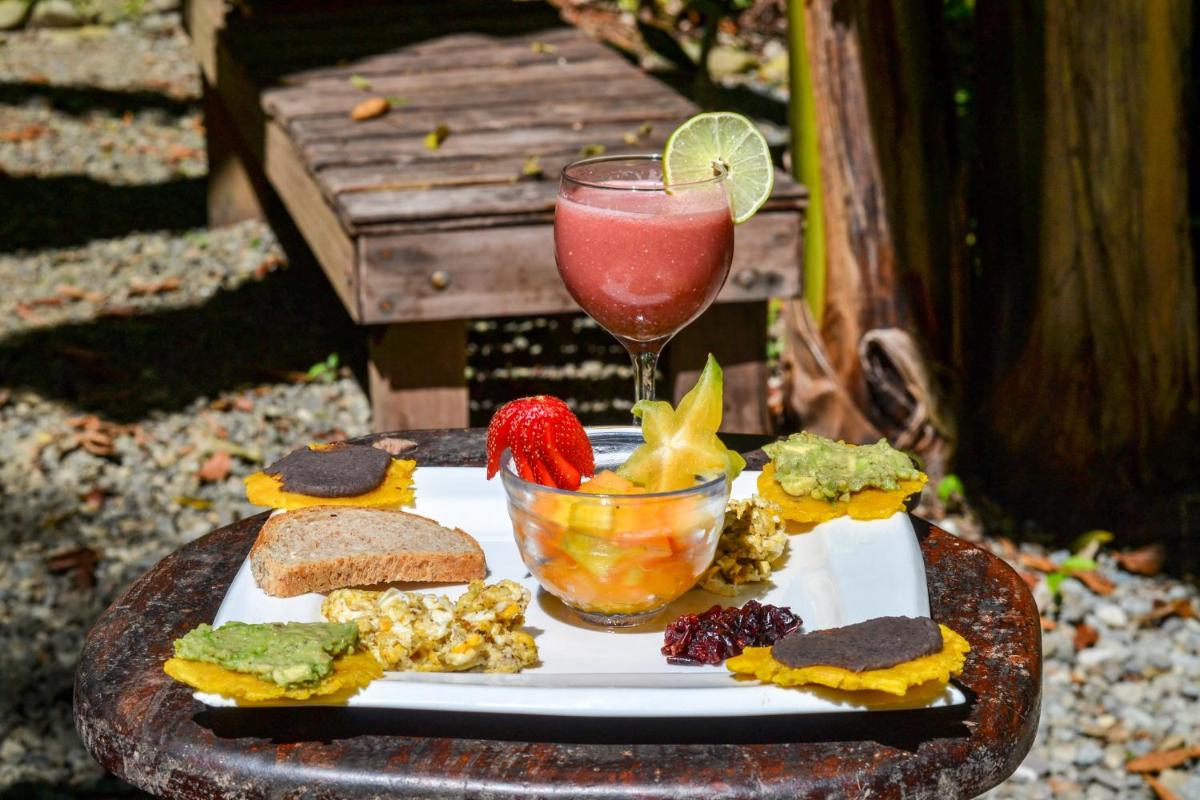 Tierra de Sueños Lodge & Wellness Center - Housity