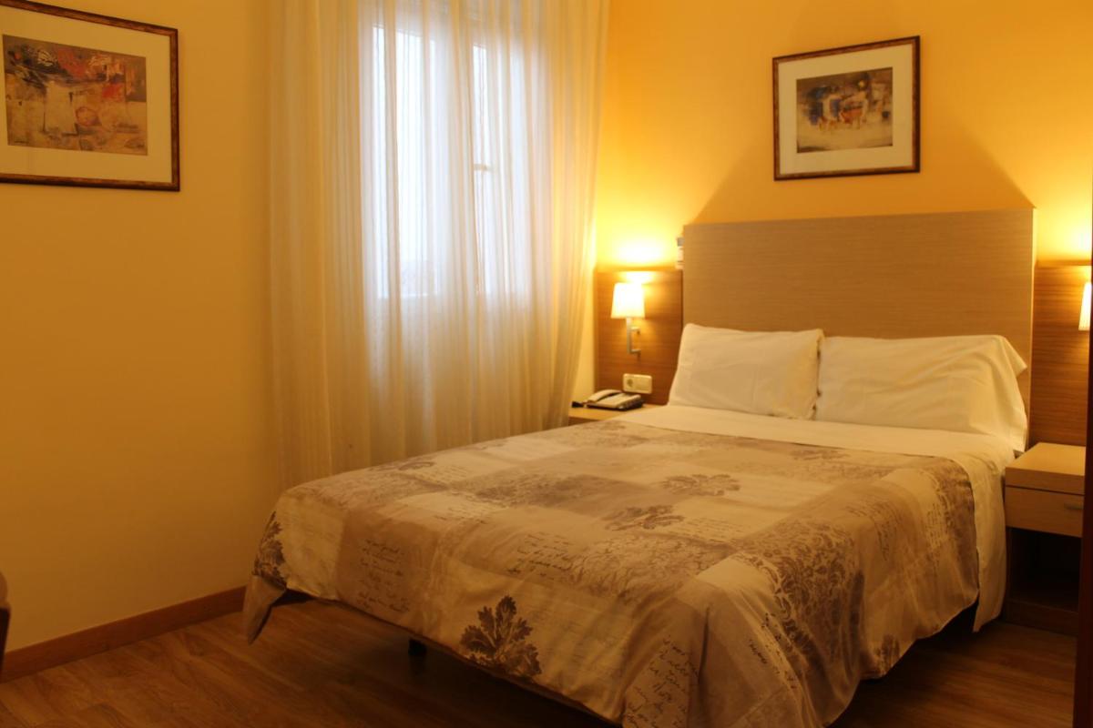 Hotel Mirador Puerta del Sol - Housity