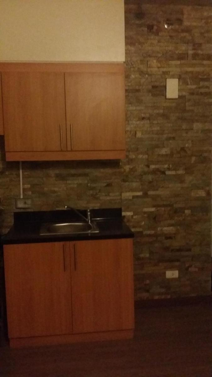 Celadon Tower- Studio with balcony near SM San Lazaro - Housity