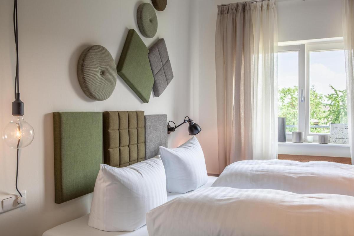 DORMERO Hotel Kehl - Housity