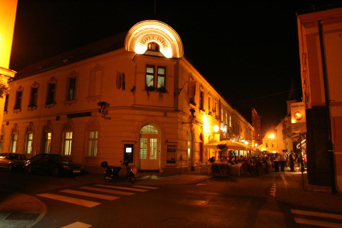 Hotel Istra - Housity