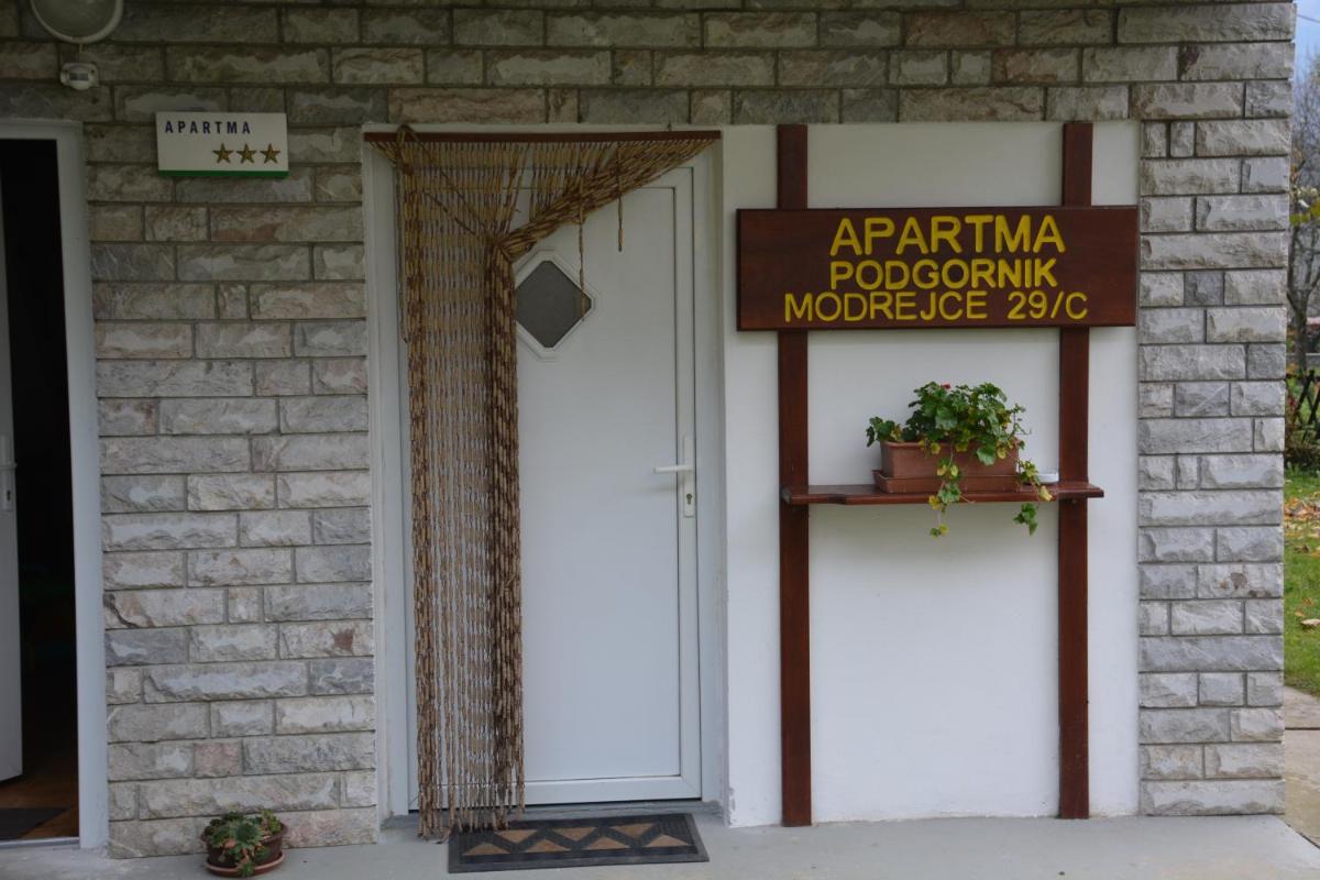 Apartma Podgornik - Housity