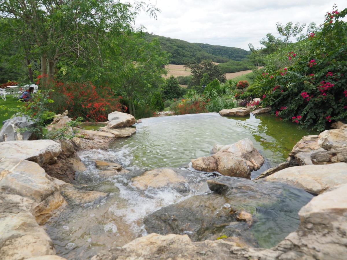 Baan Ing Khao - Housity