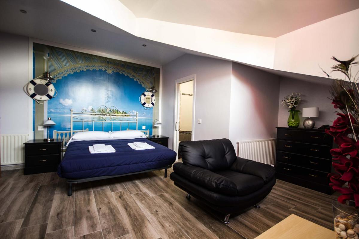 Hotel Ria de Bilbao - Housity