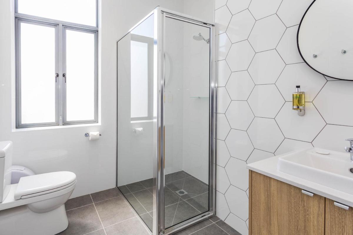 Civic Apartments - Housity