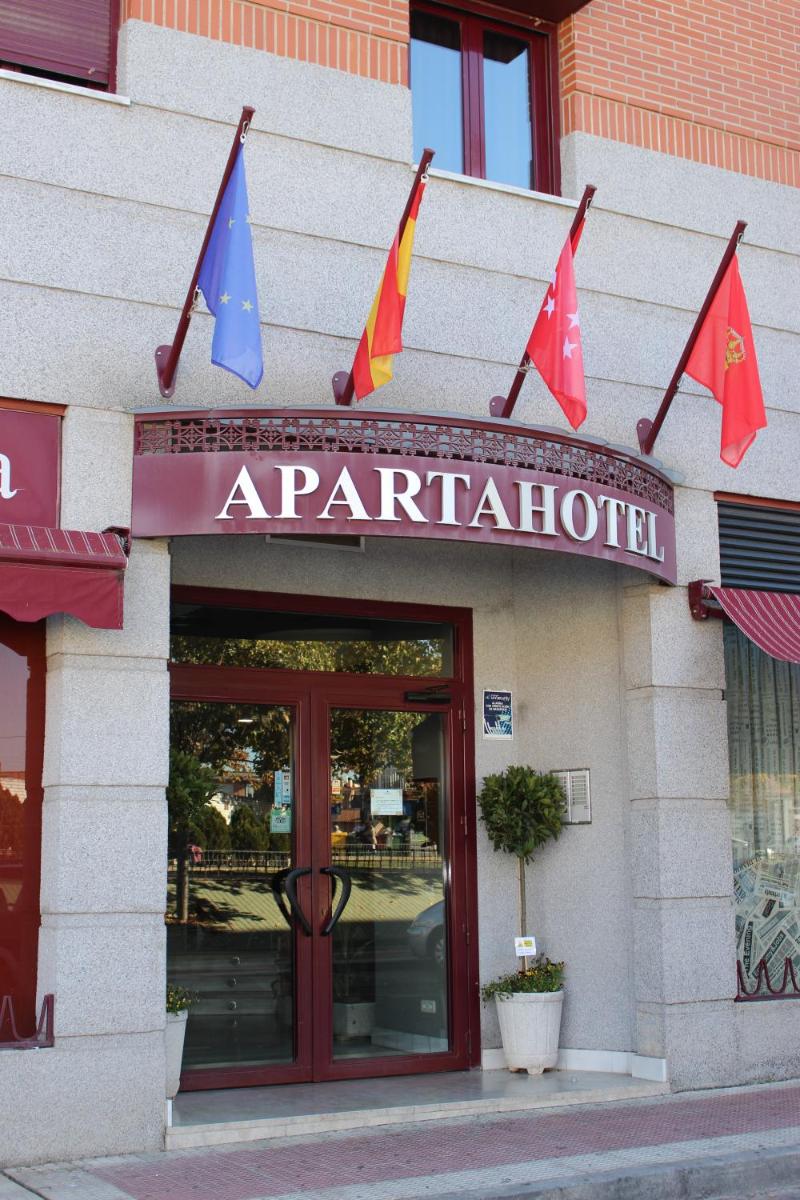 Apartahotel Villa de Parla - Housity