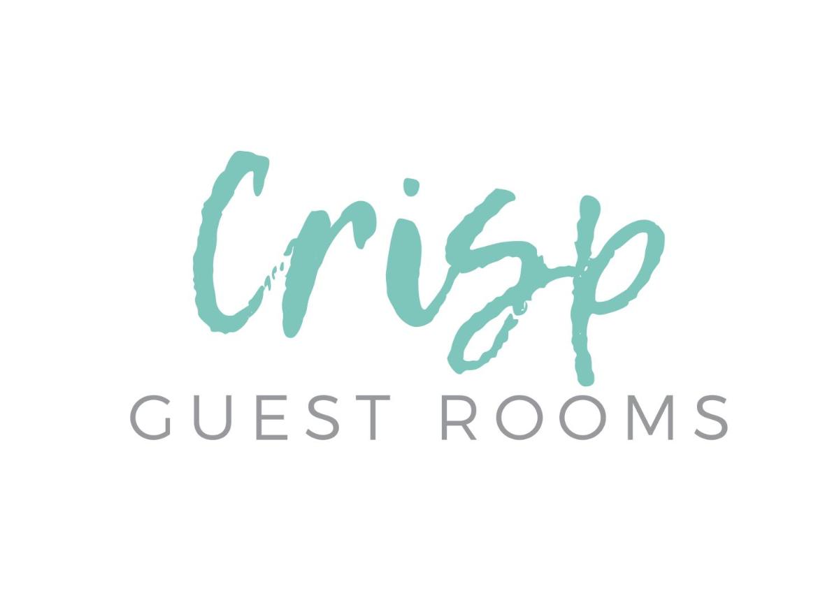 Crisp Guest Rooms - Housity