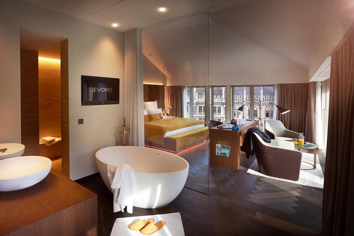 Ein Bett oder Betten in einem Zimmer der Unterkunft BEYOND by Geisel Ein Bett oder Betten in einem Zimmer der Unterkunft BEYOND by Geisel