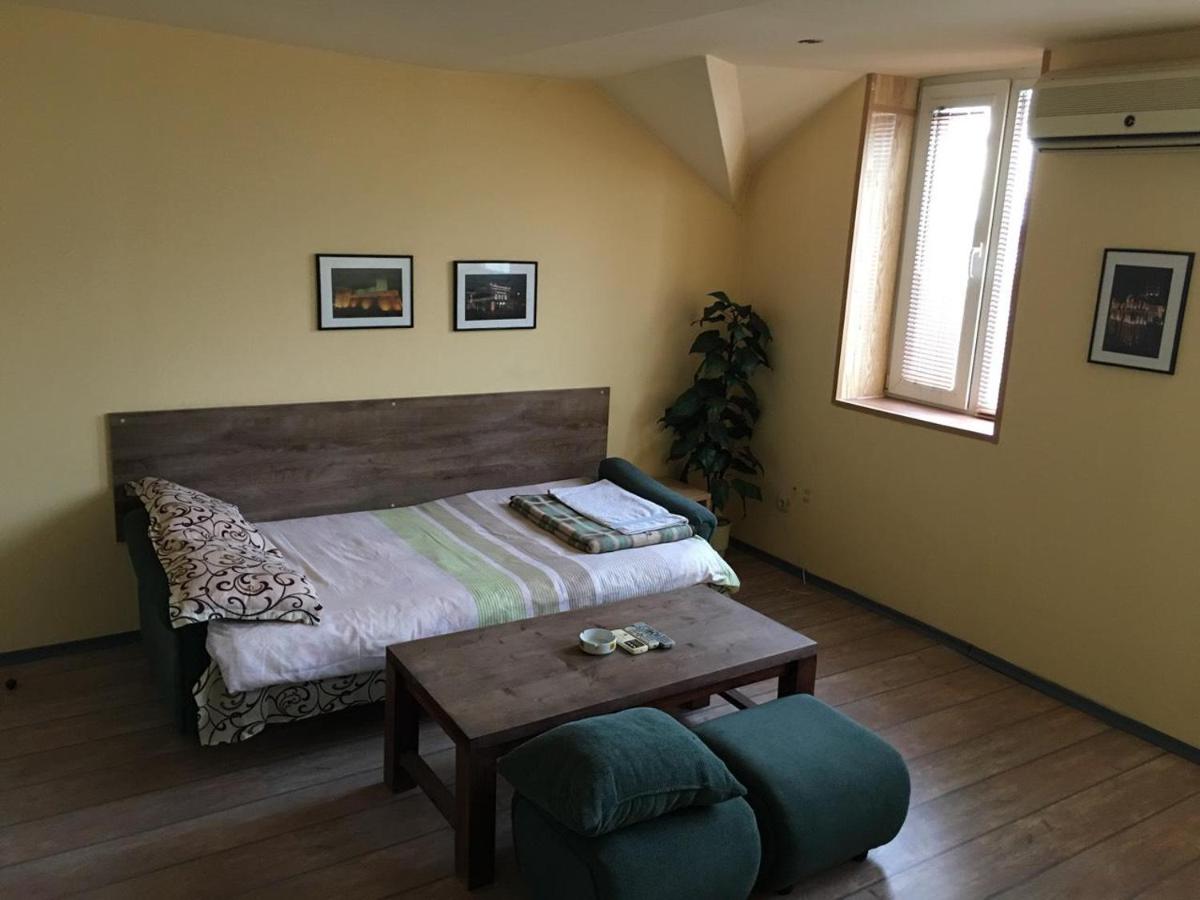 Europe Dunav Apartment - Housity