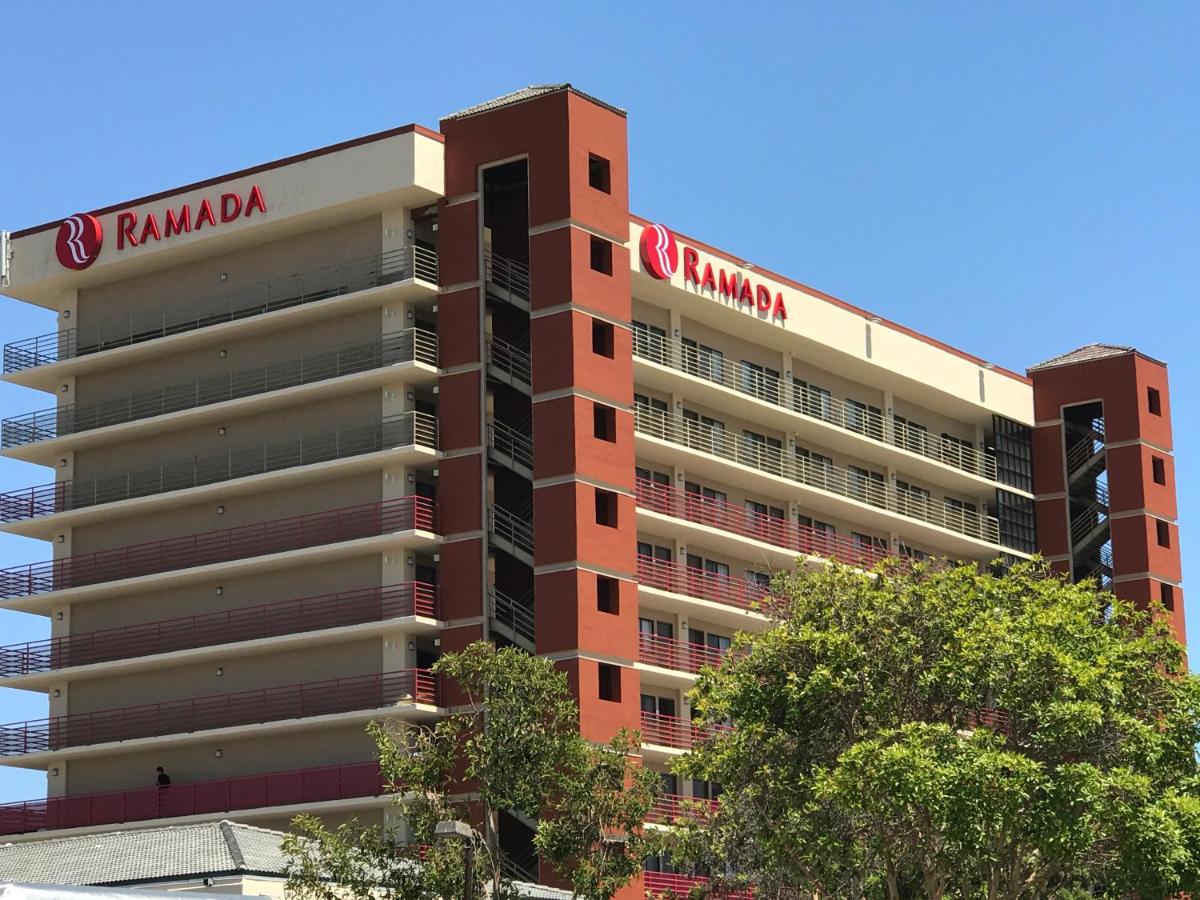 Ramada by Wyndham San Diego National City - Housity
