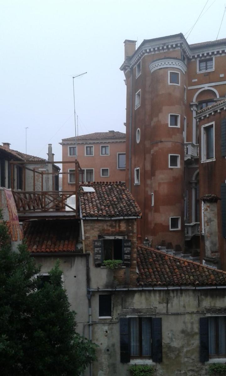 Hotel Locanda Ca' Foscari - Housity