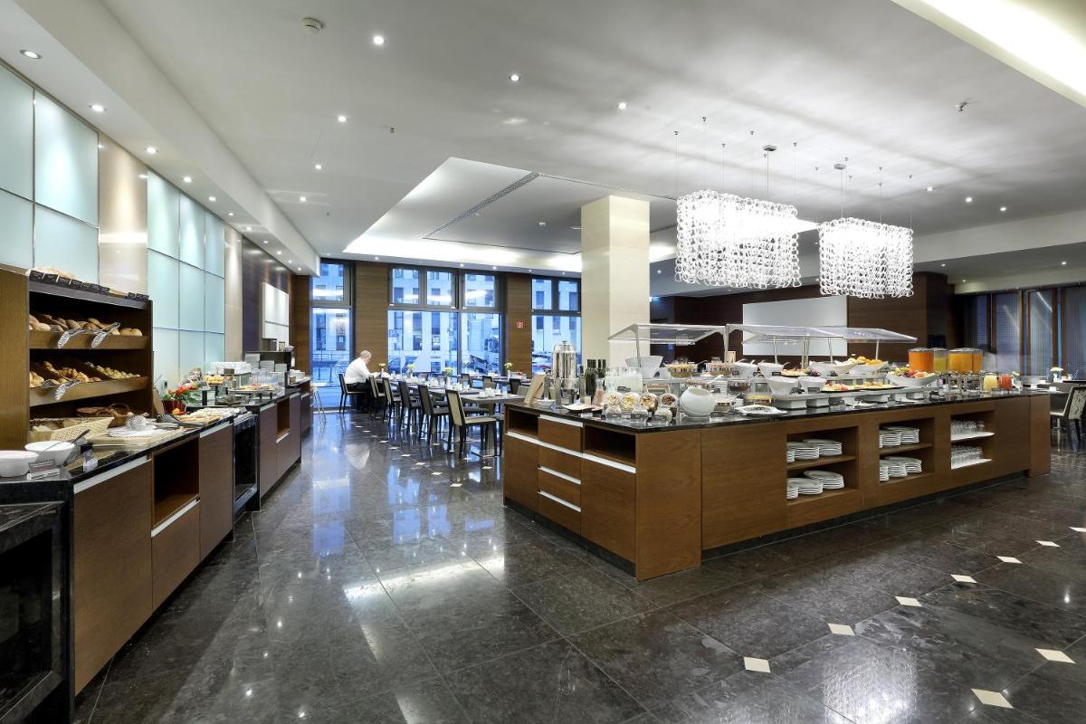 Essen im Hotel oder in der Nähe