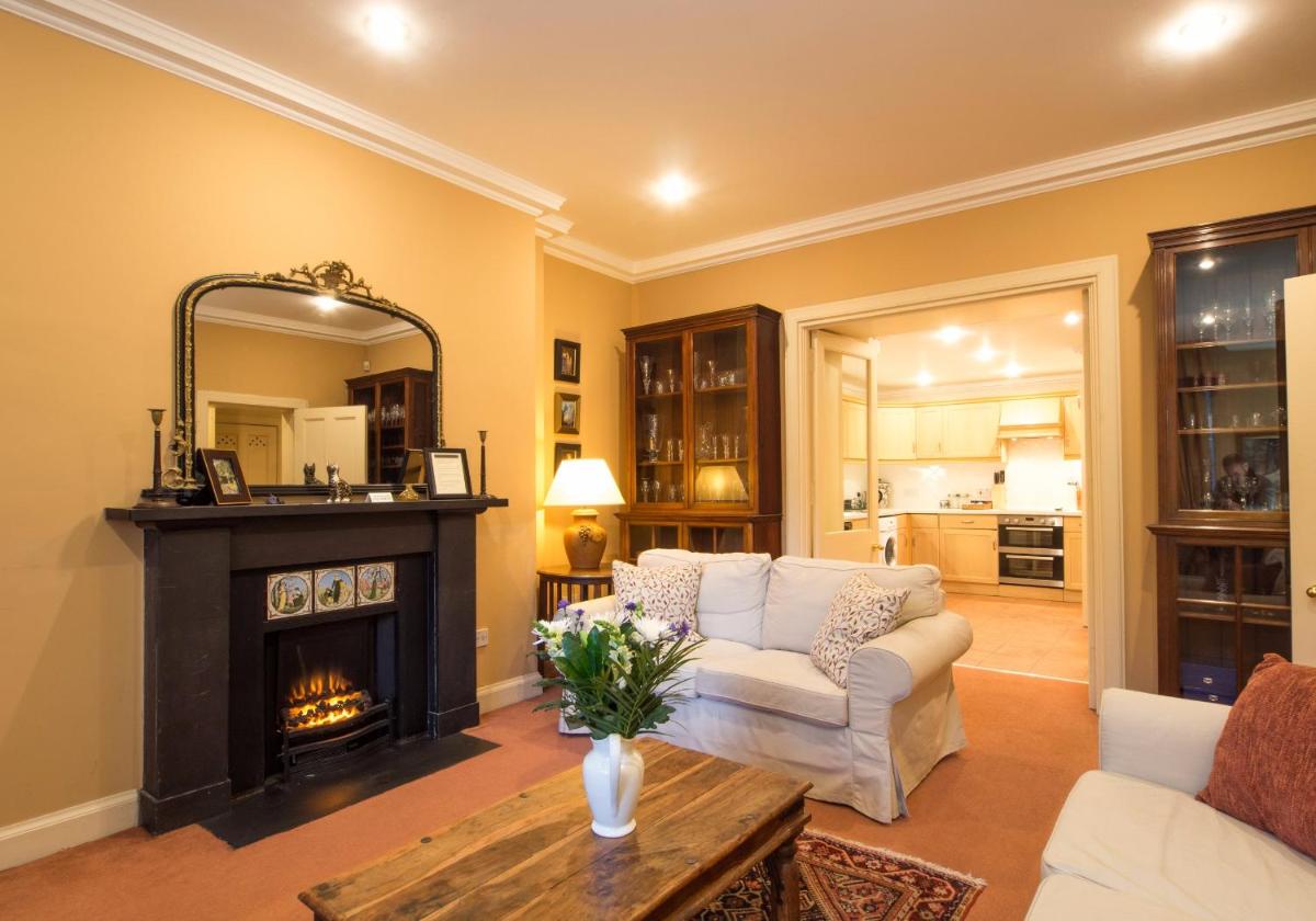 The Edinburgh Address - Drumsheugh Gardens - Housity