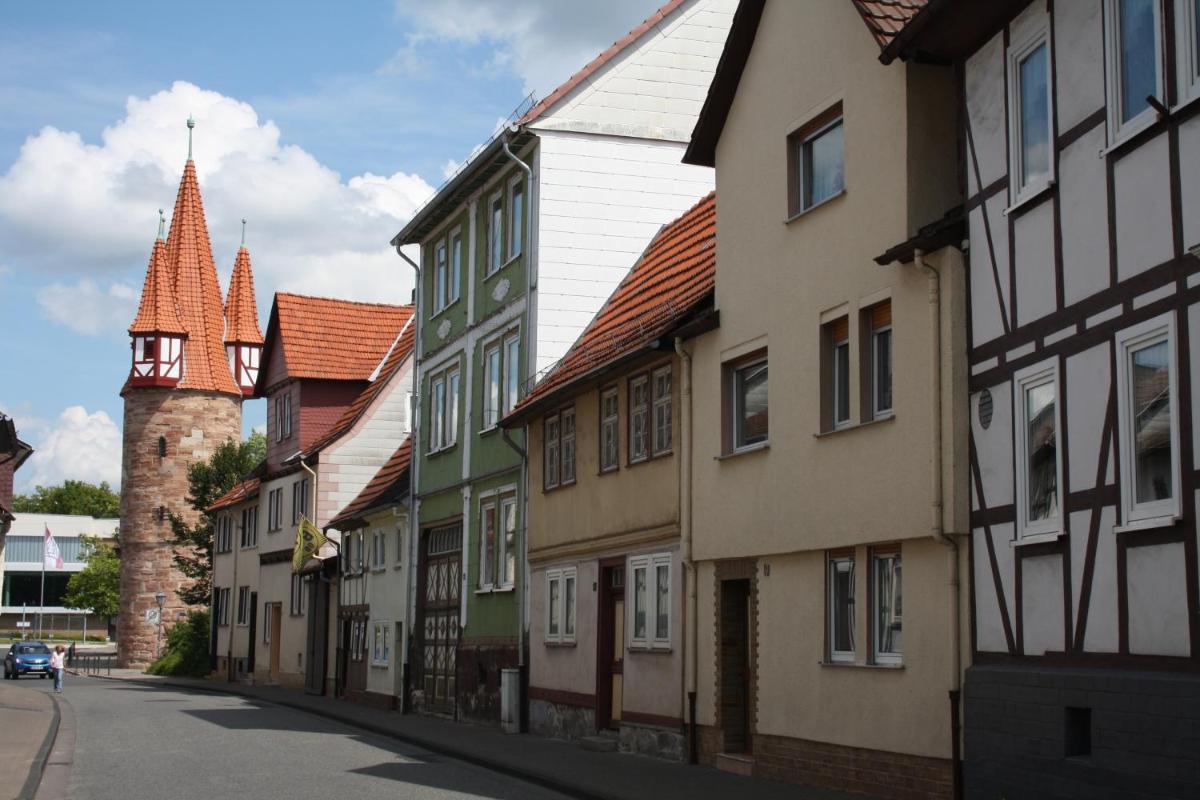 Ferienwohnung beim Dünzebacher Torturm - Housity