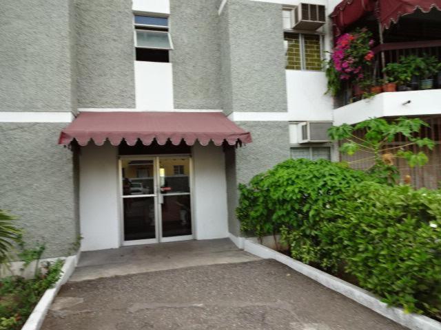 Worthington Towers Apartment - Housity
