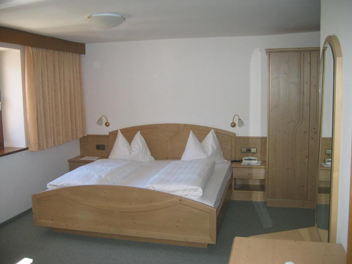 gasthof pension rössl - Housity