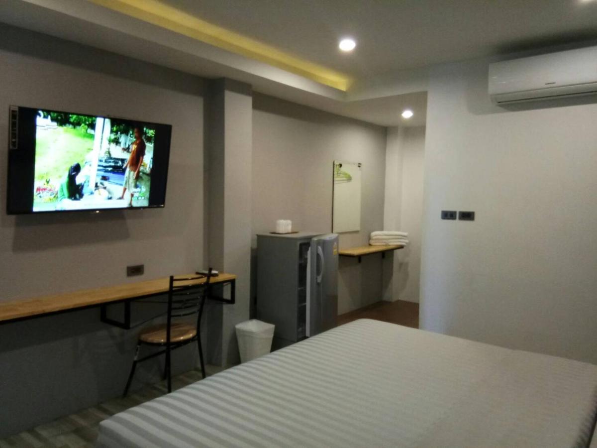 Sor Kor Sor Resort - Housity