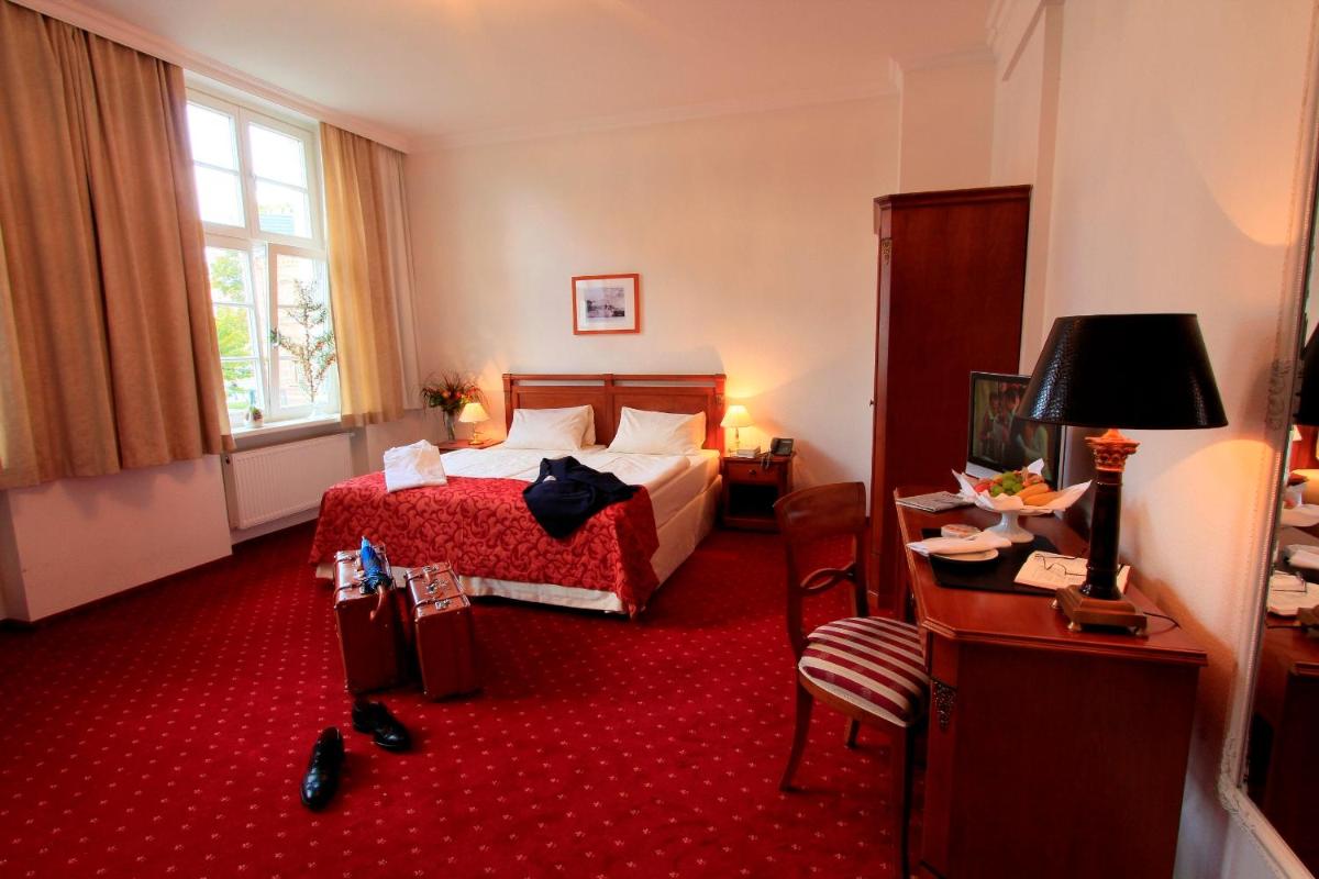 Hotel Prinzenpalais Bad Doberan - Housity