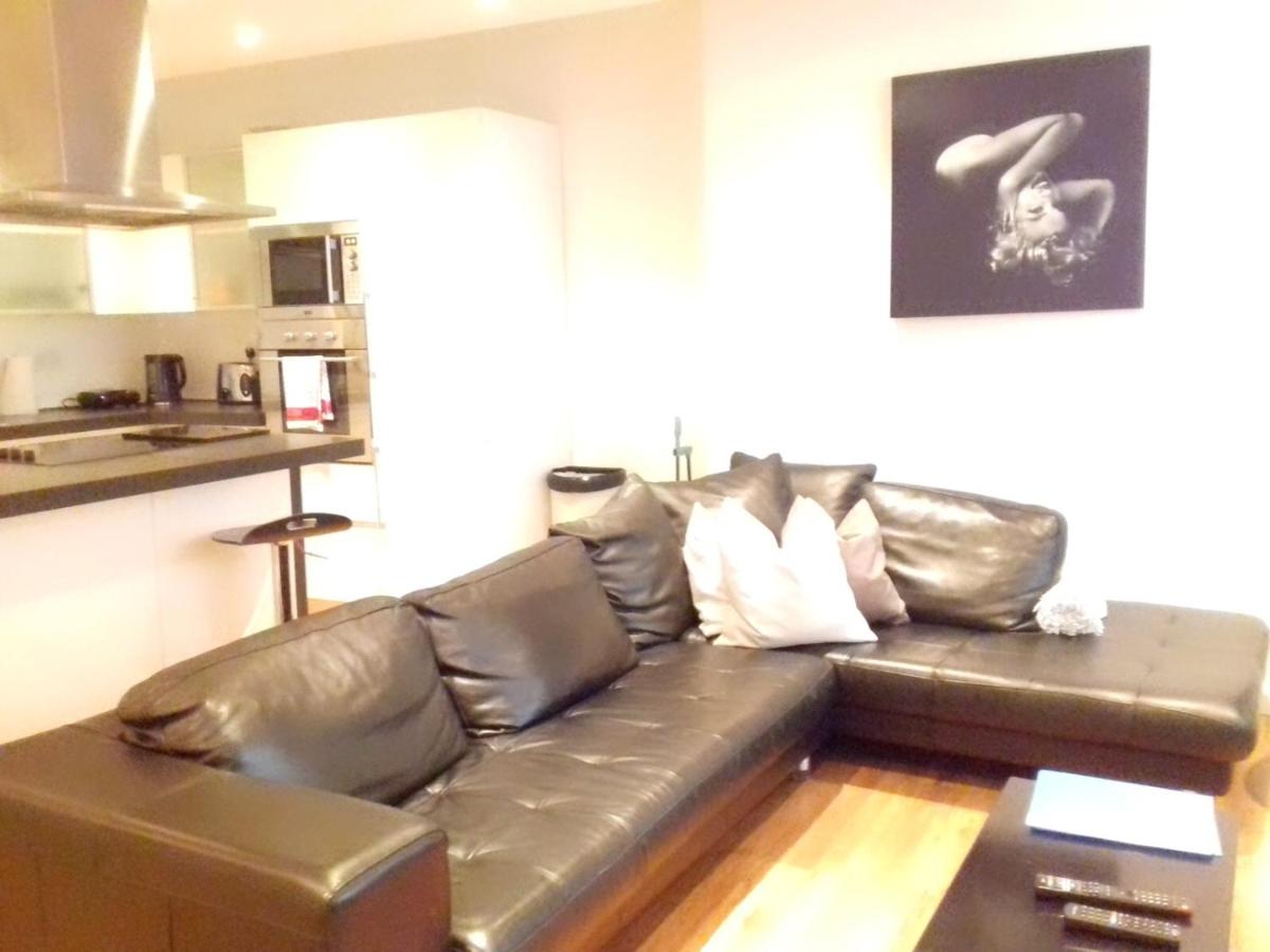 Stylish 1 bed in Earls Court - Housity