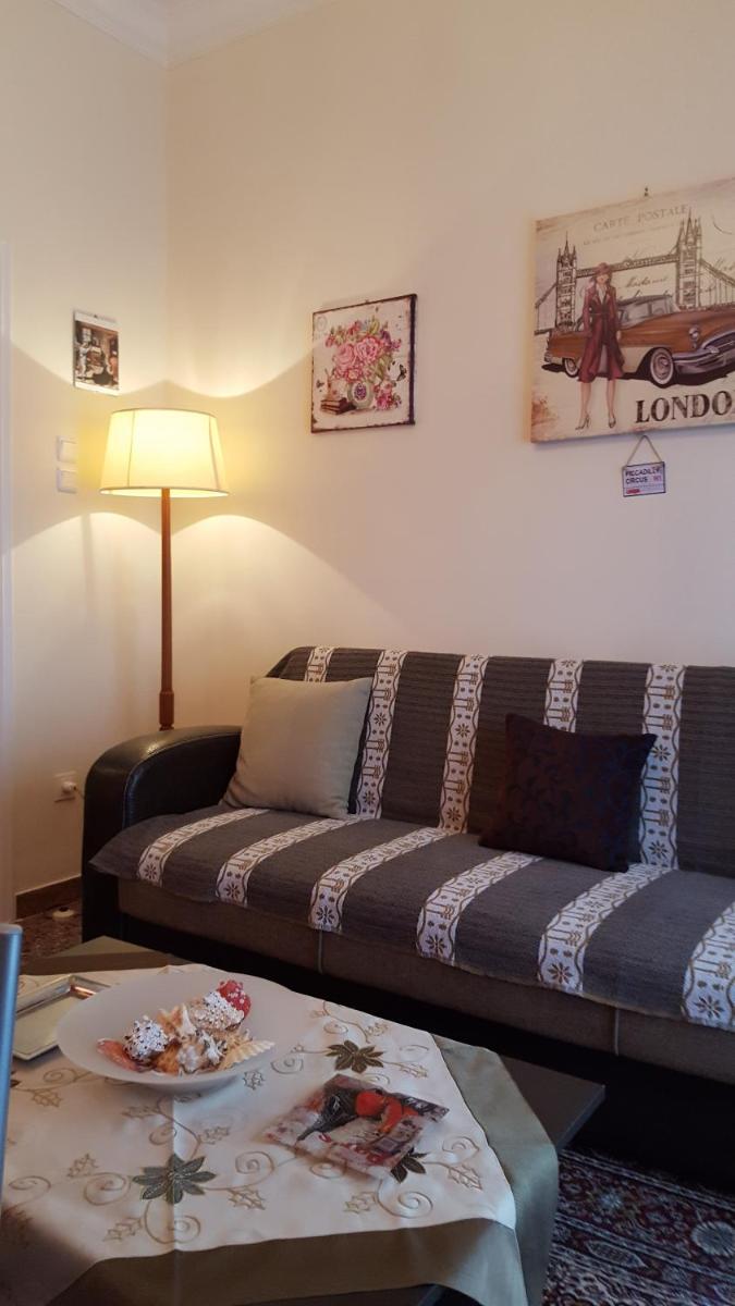 KOKONI APARTMENTS AMBELOKIPI, ATHENS - Housity